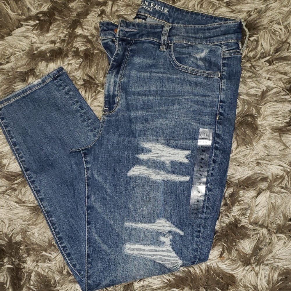 American Eagle outfitters Ripped Jeans